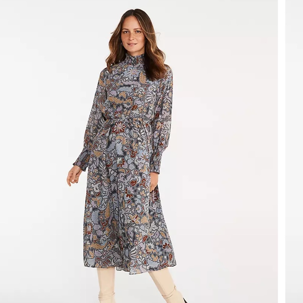 Ann Taylor Paisley Smocked Midi Dress Tall LT Blue Floral Cottagecore Boho Chic